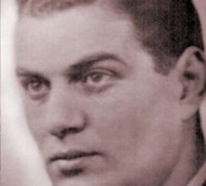 Zwartwit portretfoto van Dordtse verzetsstrijder Abraham Wijnberg